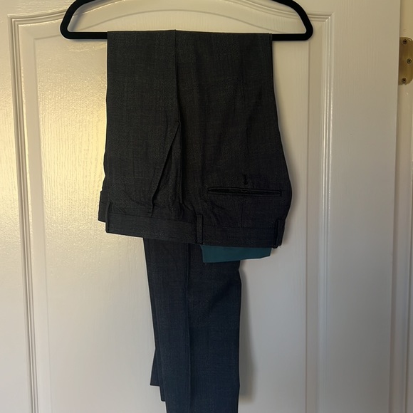 Ted Baker London suit - Picture 4 of 7